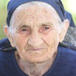 7 stvari koje nakon 60. godine ne treba držati na vidnom mestu u kući: Veruje se da donose samoću i bedu