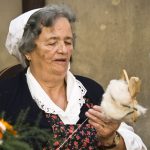 “Svuda po kući sam nalazila konce i zabodene igle, a onda mi je sverkva priznala: Bila sam kod gatare…”