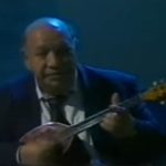 Tito je najviše voleo našeg čuvenog tamburaša i uvek tražio da mu svira iste 2 pesme: A kraljica Elizabeta govorila da trenutke sa njim nikada neće zaboraviti