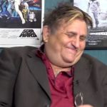 Našeg pevača ni rođena majka ne bi prepoznala: Otpevao hit pre 20 godina i nestao, pa ga bivša žena optužila da je stan i kuću založio kod zelenaša