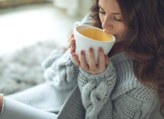 Od 5 biljnih čajeva koža blista, a kosa raste: Jedan smanjuje perut, a drugi podstiče stvaranje kolagena