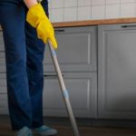 Dodajte ovo dok brišete podove i cijela kuća će vam mirisati: Trik pravih majstora!