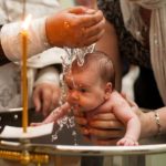 Ove ljude nikako NE SMETE uzimati za kumove: Ako svom detetu želite dobro, pratite ovih 5 pravila