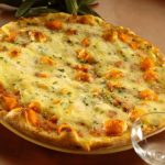 NAZVALA POLICIJU I NARUČILA PICU SA FEFERONIMA! Žena je bila uporna da naruči HRANU, a onda je usledila AKCIJA SPASAVANJA