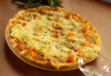 NAZVALA POLICIJU I NARUČILA PICU SA FEFERONIMA! Žena je bila uporna da naruči HRANU, a onda je usledila AKCIJA SPASAVANJA