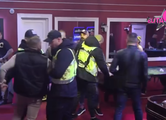 Eksplozija emocija: Vujović krenuo na Aneli zbog Asmina – produkcija odmah reagovala! Eksplozija emocija: Vujović krenuo na Aneli zbog Asmina – produkcija odmah reagovala!