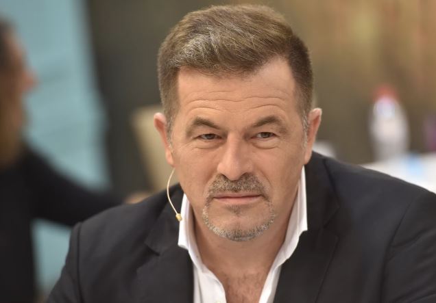 Saša Milošević Mare: Priča o ljubavi koja prevazilazi sve prepreke - featured image Saša Milošević Mare: Priča o ljubavi koja prevazilazi sve prepreke - featured image