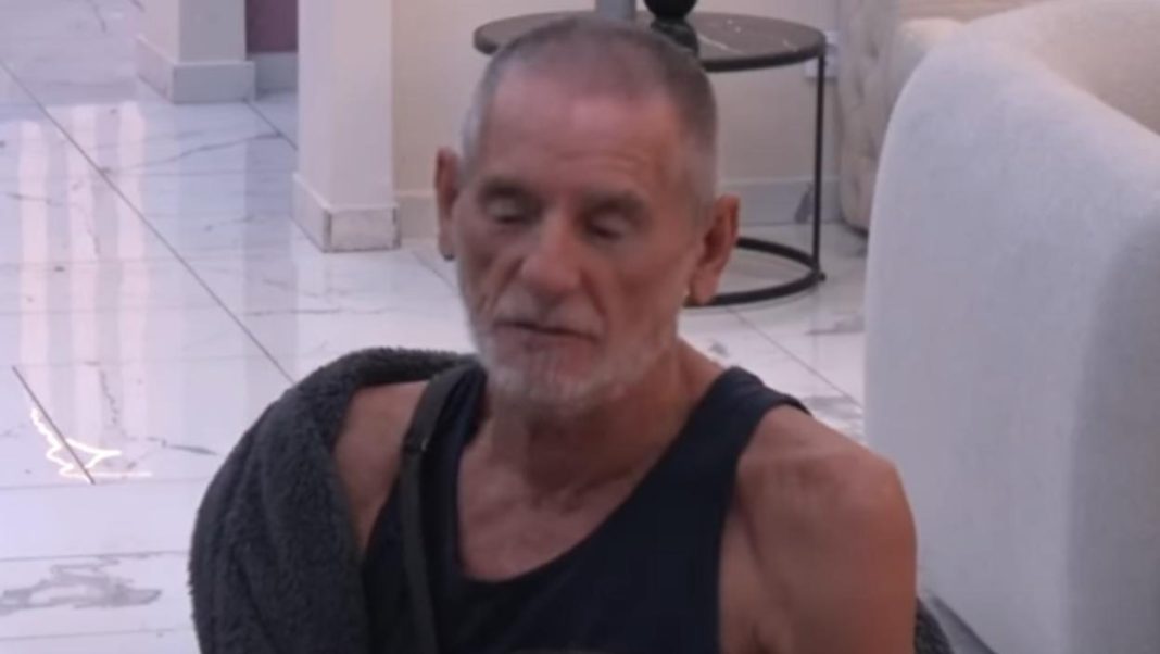 Koliko zapravo zarađuje Lepi Mića u rijalitiju? Honorari, motivi i brutalne optužbe koje i danas odzvanjaju Koliko zapravo zarađuje Lepi Mića u rijalitiju? Honorari, motivi i brutalne optužbe koje i danas odzvanjaju