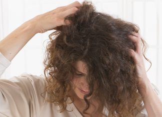 Prirodni saveznici protiv peruti: Šta zaista pomaže vašem vlasištu? Prirodni saveznici protiv peruti: Šta zaista pomaže vašem vlasištu?