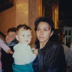 Jasminu iz Kragujevca je majka kao bebu povila u plastičnu kesu i dala u dom: “Kad me je videla posle 35 godina, pala je na pod”