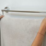 Da li pravite grešku sa peškirima u kupatilu? Stručnjaci objasnili otkud vlaga, neprijatan miris i bakterije