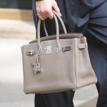 Caka koja provereno razlikuje original torbu od kopije: Proverite odmah, ne dajte da vas prevare!