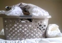 Čemu zaista služe rupice na korpama za veš? Odgovor će vas iznenaditi