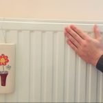 Genijalna ideja: Sjajan, a izuzetno jeftin, stari trik kako da zimi “utoplite” stan (VIDEO)