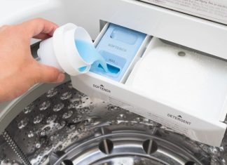 Koristite omekšivač pogrešno i tako ga trošite uzalud: Veš brzo gubi miris zbog ovih grešaka