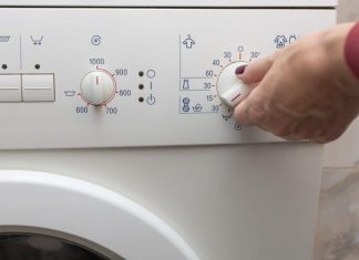 Mikrobiolozi upozoravaju da pranje veša na 30 i 40 stepeni nije bezbedno: Ove bakterije se ne uništavaju na toj temperaturi i mogu vam ugroziti zdravlje