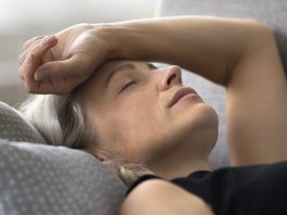 Žene starije od 40 godina treba da budu oprezne! Nedostatak OVOG VITAMINA dovodi do mnogih problema