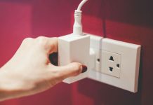 Ovih 7 uređaja nikako ne ostavljajte uključenim tokom noći: Većina ljudi greše, a rizik je ogroman