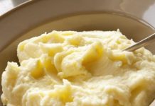 Pire krompir koji se topi u ustima: Kuhajte ga ovako i biće kremast, bogat i pun ukusa
