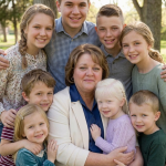 Moj muž je odustao od mene i NAŠE OSMORO DJECE zbog mlađe žene