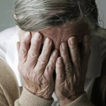 5 stvari koje ćete raditi kada ostarite, a koje nerviraju druge — ali vam to niko neće reći