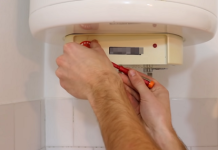 Treba li gasiti bojler dok se tuširamo? Ovo vas može skupo koštati, električari razbijaju mit: ‘Nisam znala za to!‘