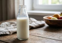 Sirovo mlijeko popularnije je no ikad – ali zato je zabranjeno u supermarketima