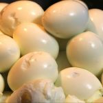 Stavljate li da kuvate jaja u hladnu vodu ili kad počne da ključa? Razlika je ogromna