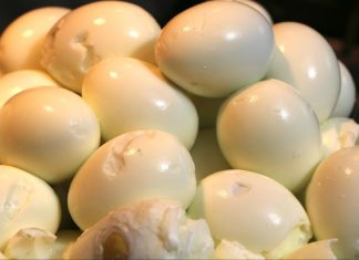 Stavljate li da kuvate jaja u hladnu vodu ili kad počne da ključa? Razlika je ogromna