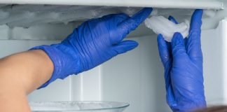 Ovako ćete najbrže otopiti frižider: Za pola sata led će sam nestati, NIKAKO ne uzimajte ovaj predmet u ruke