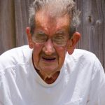 Kad oseti da mu se život bliži kraju, svaki čovek radi 1 istu stvar: Tvrdi čuveni pisac