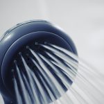 Važno upozorenje o tuširanju za starije od 50 godina!