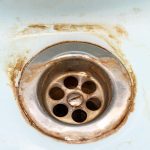 Kako ukloniti hrđu s odvoda: Problem koji možete riješiti sami