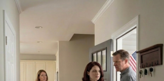 PROVELA SAM ROĐENDAN NA POSLU. ONDA MI JE MAMA POSLALA PORUKU: “PRODALI SMO TI AUTO. PORODICA JE NA PRVOM MJESTU. BUDI ZAHVALNA ŠTO UOPŠTE ŽIVIŠ KOD NAS.” SLEDEĆA PORUKA JE STIGLA: “TVOM BRATU POČINJE FAKULTET. TI ĆEŠ POKRITI NJEGOV PRVI SEMESTAR — OVE SEDMICE.”