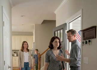 PROVELA SAM ROĐENDAN NA POSLU. ONDA MI JE MAMA POSLALA PORUKU: “PRODALI SMO TI AUTO. PORODICA JE NA PRVOM MJESTU. BUDI ZAHVALNA ŠTO UOPŠTE ŽIVIŠ KOD NAS.” SLEDEĆA PORUKA JE STIGLA: “TVOM BRATU POČINJE FAKULTET. TI ĆEŠ POKRITI NJEGOV PRVI SEMESTAR — OVE SEDMICE.”