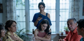 Dok je bio pod tušem, javila sam se na poziv bez razmišljanja. Nije bilo vremena za razmišljanje, ni prostora za sumnju — i u jednom trenutku sve se promijenilo