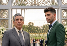 Kada sam se pojavio na vjenčanju svog sina u potpuno novom odijelu, držeći bijelu kovertu, zaustavio me na ulazu i tiho rekao: „Tata… ovo vjenčanje je samo za porodicu… a ti više nisi dio nje.”