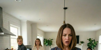 Noć kada je moja sestra zaboravila zaključati svoj iPad, pronašla sam grupni chat koji moja porodica nikad nije željela da vidim.