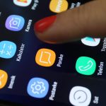 Pod hitno izbrišite ove tri aplikacije s mobitela! Potajno vas špijuniraju