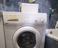 Mašina za pranje veša “pleše” tokom centrifuge? Jednostavan trik koji rešava problem za nekoliko minuta