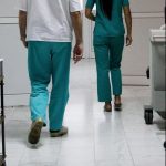 Kardiolog upozorava: Ovih šest navika posle 18 časova štete vašem srcu