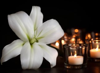 Kada član porodice premine: 8 tipova ljudi koje je ponekad bolje ne pozvati na sahranu