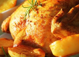 Jedno pile, tri obroka: Vikend ručak i supa za ponedeljak – sve iz jednog pečenja