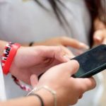 Narušavate zdravlje: Skrolovanje po telefonu opterećuje tijelo više nego što mislite