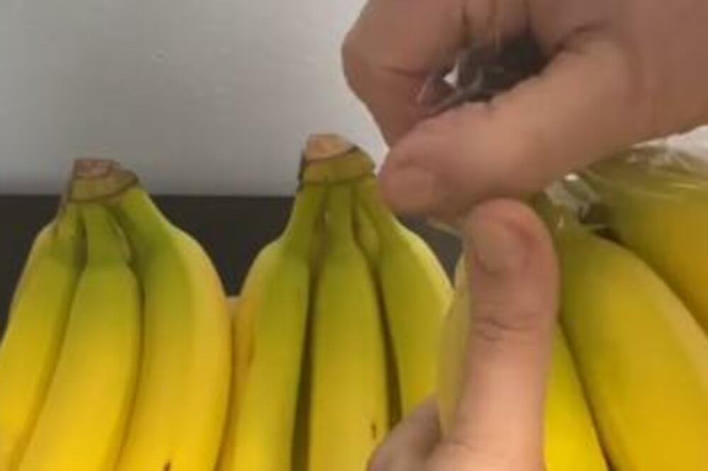 1247067_banane_ls