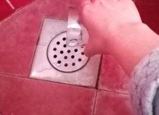 Osjećate neprijatan miris iz kupatila kada pada kiša? Samo OVO UBACITE u odvod i problem je riješen