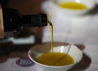 Ova vrsta maslinovog ulja može biti kobna po zdravlje! Evo kako da prepoznate najbolje, a ovo nikako ne kupujte