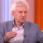 SAMO OVAKO ĆETE PRIRODNO IZBACITI VIŠAK VODE IZ TIJELA! 💧⚠️ Doktor Matić upozorava: Ovo čuva srce i bubrege!