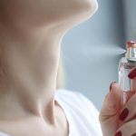 Kako parfem uništava štitnu žlezdu: “Nanosite ga samo na ova 3 mesta” savet je doktora